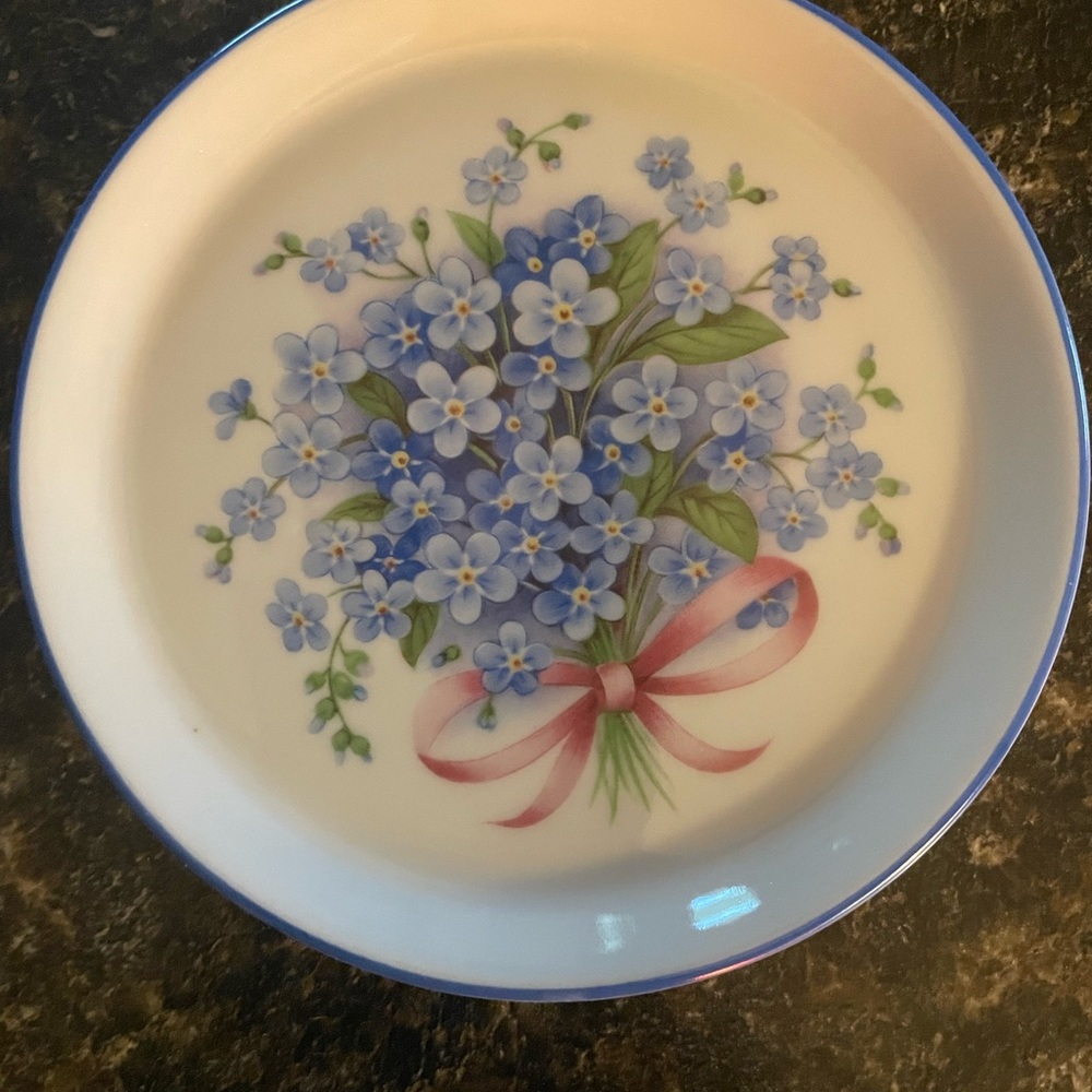 Schwarzenhammer Porzellan dish and coaster set